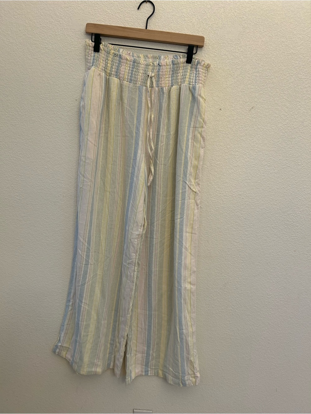 Celebrity Pink Pastel Striped Wide-Leg Pull-On Pants